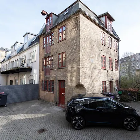 Aday - 4 Center 올보르